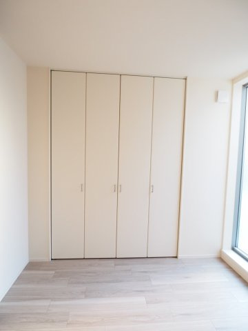 【収納】 | MAISON MUSASHI | 大きめのクローゼット完備でスッキリとしたお部屋です！