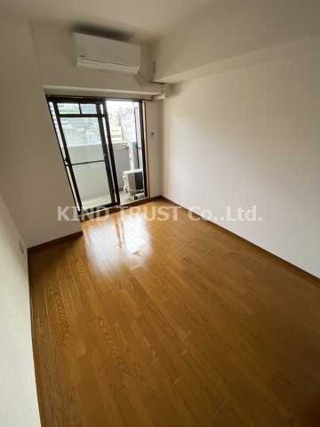 エスリード梅田新道第2の居間・リビング|居間です