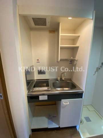 エスリード梅田新道第2のキッチン|コンパクトなキッチンで掃除もラクラク