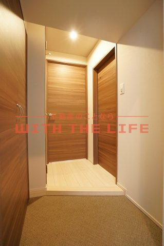 RESIDENCE（レジデンス）花畑【10,000円キャッシュバック対象物件】の玄関|シンプルで使いやすい玄関です