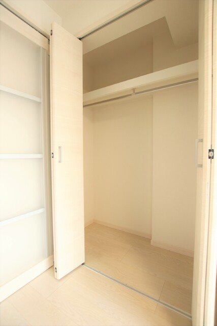 ★大きな収納で居室をすっきり★