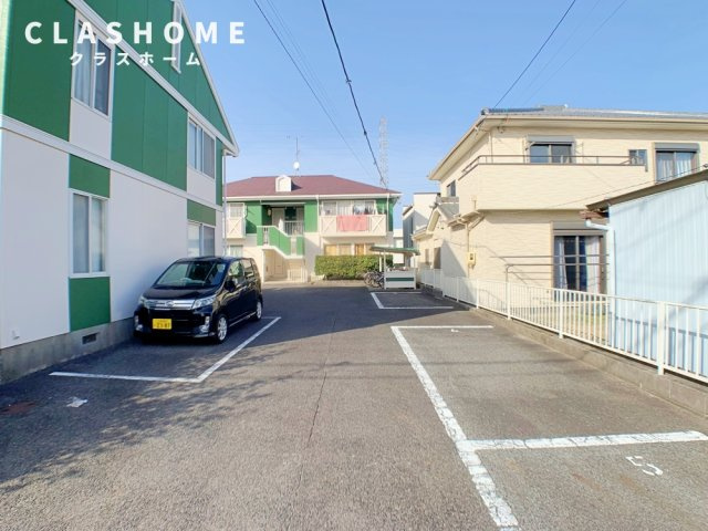 グランドールA　　　刈谷市の賃貸はクラスホーム刈谷店の駐車場