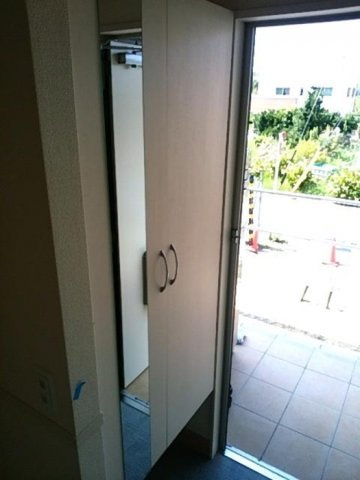 アイリスBの玄関