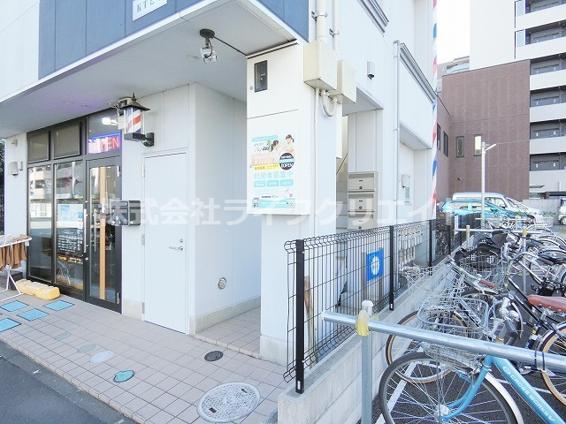KTビルのエントランス