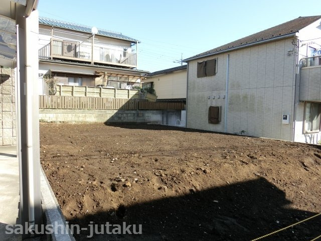 八千代台東２丁目　売地の外観|八千代台東２丁目　売地　約３６坪　更地　建築条件なし　南西側４ｍ私道　間口約９ｍ