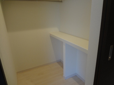 【収納】 | REGALESTグランツェーレ呉服町 | 別号室の写真になります。現況優先。