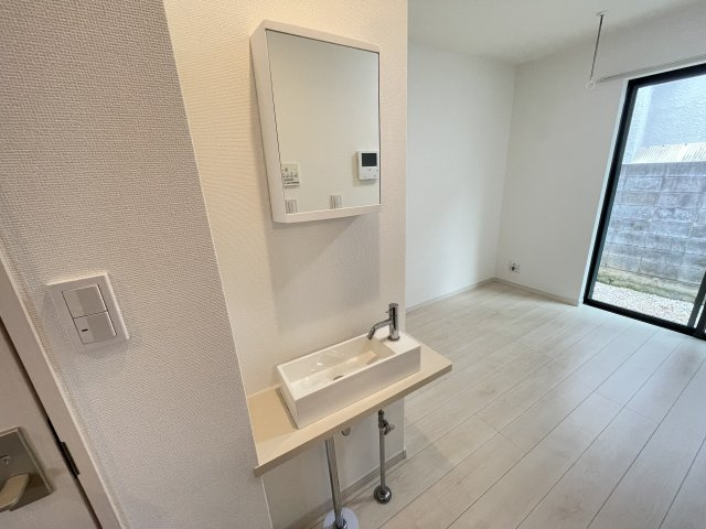 ヒルズ新柏の独立洗面台