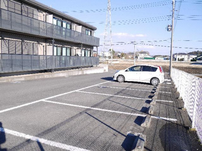 【駐車場】 | サンライズ弐番館 | 駐車場