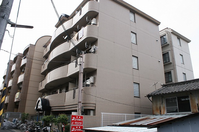 シティパレス郡山P-1の外観