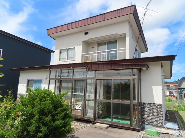 紋別郡遠軽町２条通北７丁目１－１３　中古売家の外観
