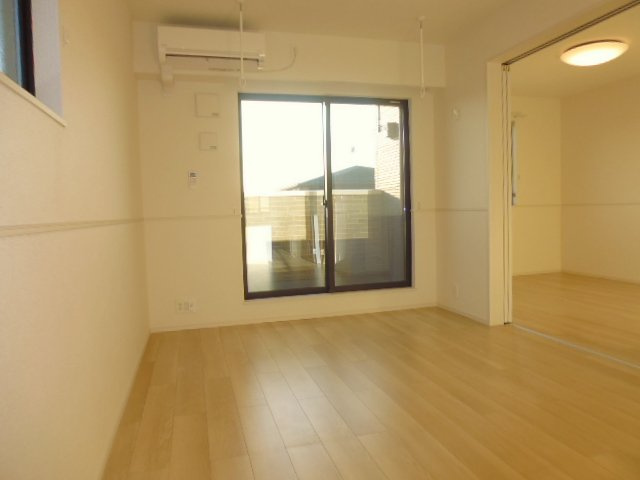 ラ・セレーナソワⅠの居間・リビング