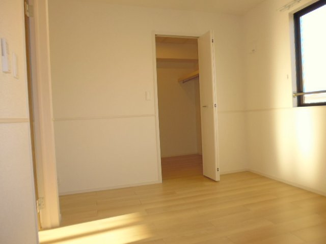 ラ・セレーナソワⅠの洋室