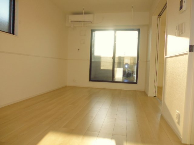 ラ・セレーナソワⅠの居間・リビング