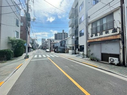 台東区日本堤２丁目の売地の前面道路含む現地写真
