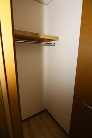 日吉ブレナインの収納|別部屋の参考写真です。