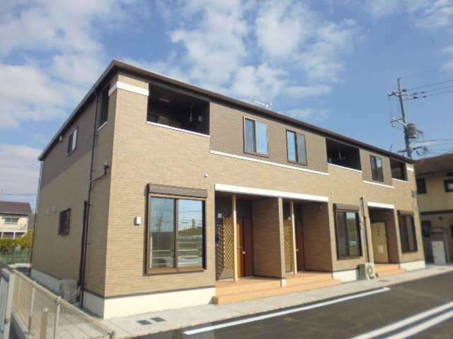 ラ・セレーナソワⅢの外観