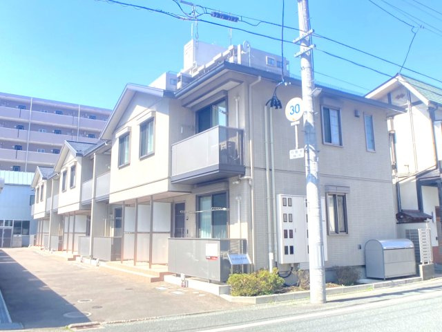 ラ・ペルラ下北沢