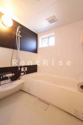 グラン シャリオ Ｃ棟の駐車場