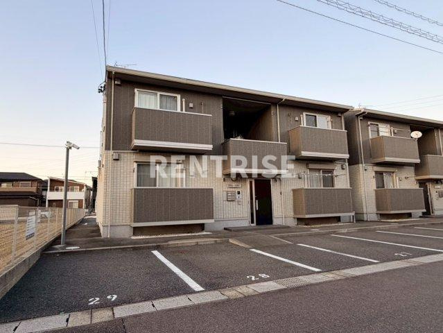 グラン シャリオ Ｃ棟の駐車場