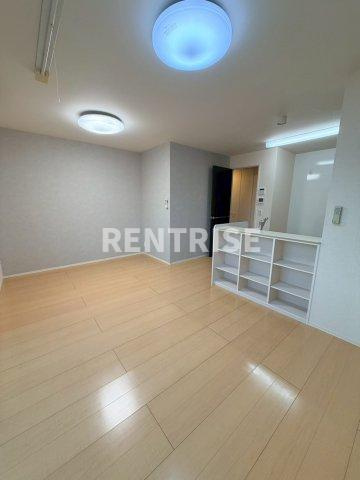 グラン シャリオ Ｃ棟の居間・リビング