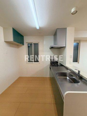 グラン シャリオ Ｃ棟の居間・リビング