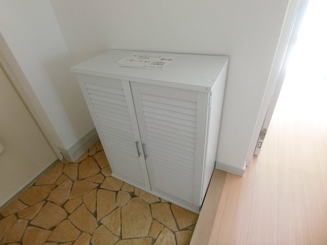 カクサン可美タウンBの洋室|日当たりはかなり良いです♪