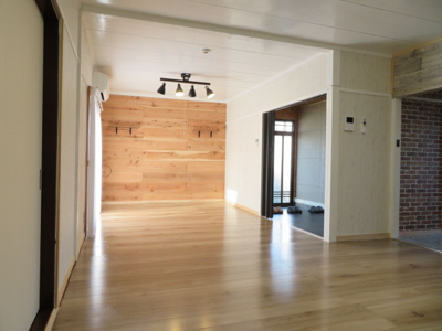 【居間・リビング】 | base新野