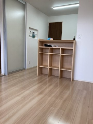 【居間・リビング】 | メープルコート