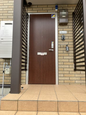 【玄関】 | メープルコート