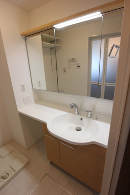 【独立洗面台】 | メープルコート