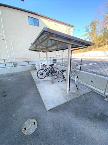 ソレイユAの駐車場