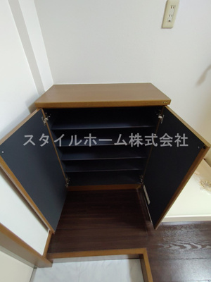 【玄関】 | ベルメゾン・ローズ