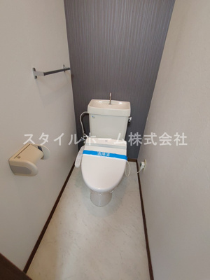 【トイレ】 | ベルメゾン・ローズ | 別部屋写真です。