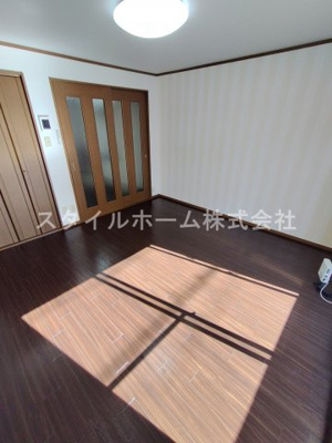 【トイレ】 | ベルメゾン・ローズ | 別部屋写真です。