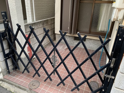 【エントランス】 | 生野東１丁目貸家黄様