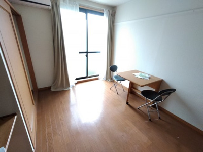 【居間・リビング】 | レオパレススズラン