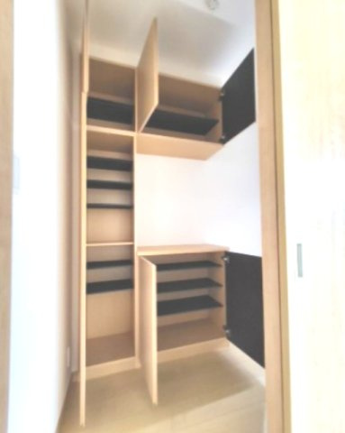 【玄関】 | Kolet千城台北