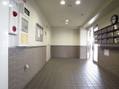 【エントランス】 | クレール松の内