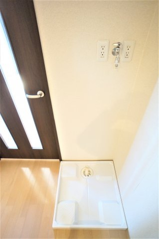 プリズム幕張本郷の洗面所|基本ですね室内洗濯機置き場