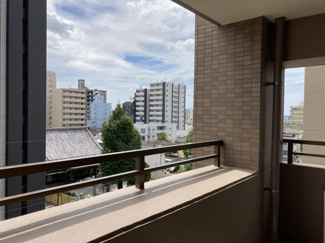 【展望】 | 北側には6帖の部屋専用のバルコニーがついています