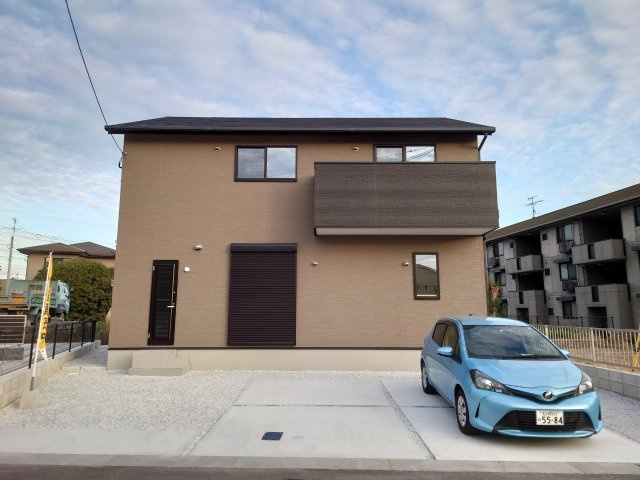 ーSUN COURT－サンコートー小倉南区葛原東5丁目　【小倉南区　新築戸建て】の外観|駐車スペースも広々♪　【小倉南区　新築戸建て】