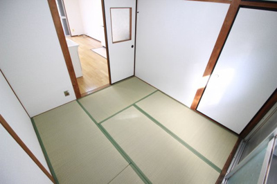 【和室】 | 桜ヶ丘３丁目貸家 | 約4.5帖