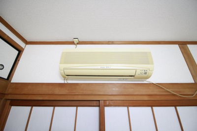 【設備】 | 桜ヶ丘３丁目貸家 | エアコン