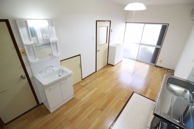 【キッチン】 | 桜ヶ丘３丁目貸家 | DK約8.0帖