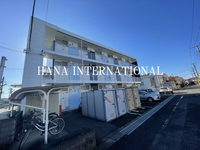 レオパレスルミエール野上の外観