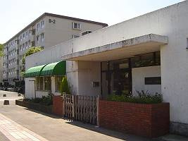 【周辺】 | 敷地内保育園
