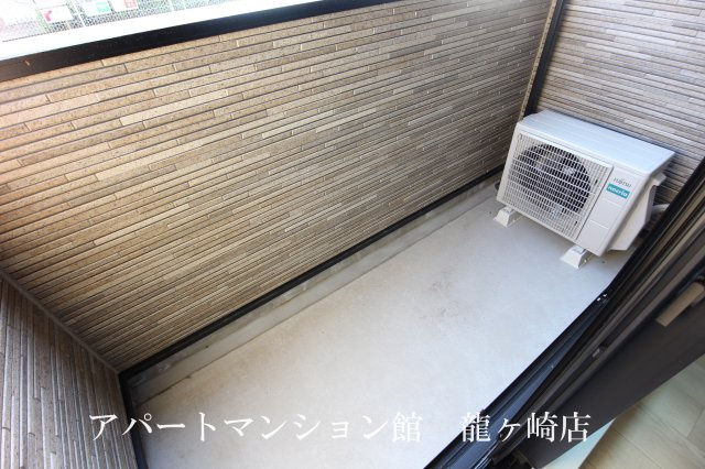 ノーブル ウエストⅤのバルコニー