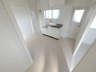 【居間・リビング】 | メビウス駒ヶ林レジデンス