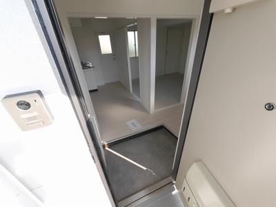 【玄関】 | メビウス駒ヶ林レジデンス