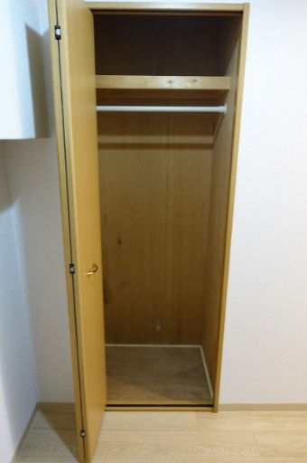 グランドハイツ浜甲子園の収納